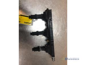 Gebruikte Bobine Opel Omega B Caravan (21/22/23) 2.6 V6 24V Prijs € 30,00 Margeregeling aangeboden door Autobedrijf Brooks