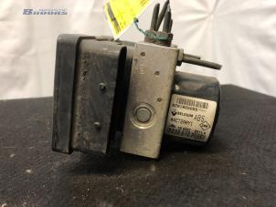 Gebruikte ABS Pomp Renault Twingo II (CN) 1.2 16V Prijs € 40,00 Margeregeling aangeboden door Autobedrijf Brooks