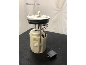 Gebruikte Tank element Pomp Honda Accord (CU) 2.0 i-VTEC 16V Prijs € 75,00 Margeregeling aangeboden door Autobedrijf Brooks