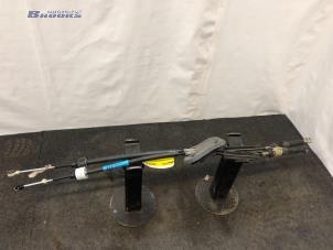 Gebruikte Schakelkabel Versnellingsbak Renault Megane III Grandtour (KZ) 1.5 dCi 90 Prijs € 50,00 Margeregeling aangeboden door Autobedrijf Brooks