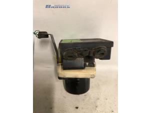 Gebruikte ABS Pomp Volkswagen Golf Prijs € 25,00 Margeregeling aangeboden door Autobedrijf Brooks