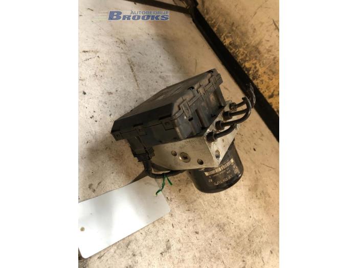 Gebruikte ABS Pomp Volkswagen Golf IV (1J1) 1.9 SDI Prijs € 25,00 Margeregeling aangeboden door Autobedrijf Brooks