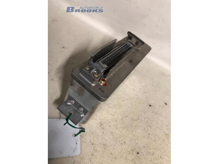 ABS Computer van een BMW 5 serie Touring (E34) 520i 24V 1992