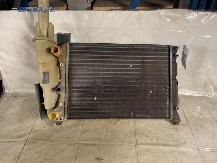 Gebruikte Radiateur Lancia Ypsilon (840) 1.1 Elefantina Blu Prijs € 15,00 Margeregeling aangeboden door Autobedrijf Brooks