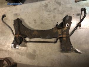 Gebruikte Subframe Landrover Freelander Hard Top 2.0 di Prijs € 125,00 Margeregeling aangeboden door Autobedrijf Brooks