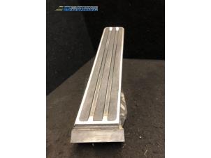 Gebruikte Gaspedaal Porsche Panamera (970) 3.0 D V6 24V Prijs € 45,00 Margeregeling aangeboden door Autobedrijf Brooks