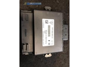 Gebruikte Start/Stop computer Porsche Panamera (970) 3.0 D V6 24V Prijs € 50,00 Margeregeling aangeboden door Autobedrijf Brooks