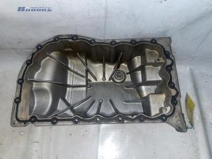 Gebruikte Carterpan Renault Laguna I (B56) 1.8 16V Prijs € 25,00 Margeregeling aangeboden door Autobedrijf Brooks