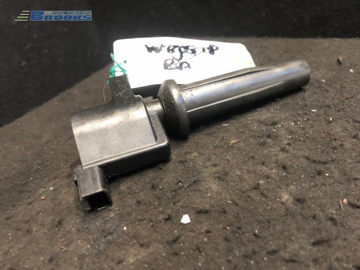Gebruikte Pen Bobine Volvo V50 (MW) 1.8 16V Prijs € 15,00 Margeregeling aangeboden door Autobedrijf Brooks