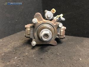 Gebruikte Brandstofpomp Mechanisch Volvo V50 (MW) 1.6 D2 16V Prijs € 175,00 Margeregeling aangeboden door Autobedrijf Brooks
