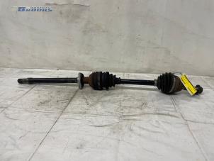 Gebruikte Cardanas rechts-voor (VWA) Fiat Croma (194) 2.2 MPI 16V Prijs € 30,00 Margeregeling aangeboden door Autobedrijf Brooks