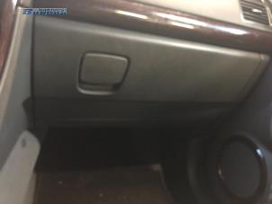 Gebruikte Dashboardkastje Fiat Croma (194) 2.2 MPI 16V Prijs € 40,00 Margeregeling aangeboden door Autobedrijf Brooks