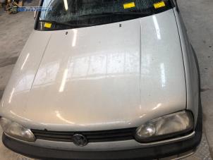 Gebruikte Motorkap Volkswagen Golf III Cabrio (1E) 1.8,Avantgarde Prijs € 50,00 Margeregeling aangeboden door Autobedrijf Brooks