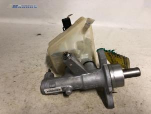 Gebruikte Rempomp Mercedes C (W202) 1.8 C-180 16V Prijs € 20,00 Margeregeling aangeboden door Autobedrijf Brooks