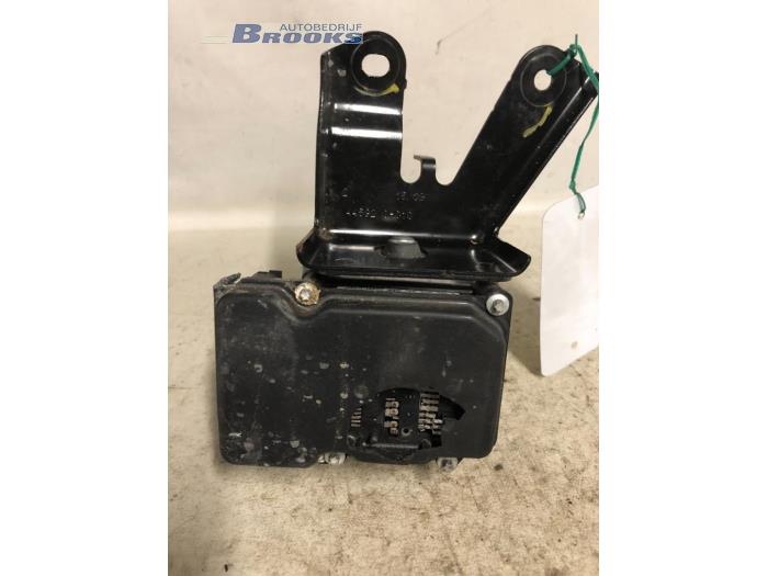 ABS Pomp van een Citroën C1 1.0 12V 2009