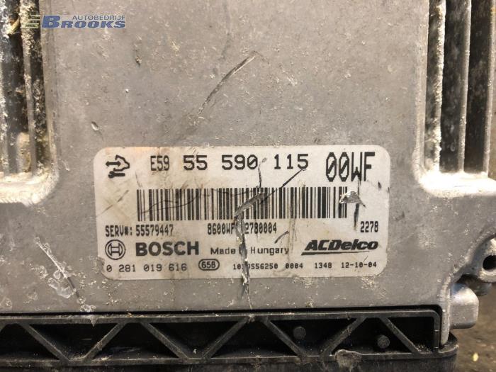 Computer Motormanagement van een Opel Corsa D 1.3 CDTi 16V ecoFLEX 2012