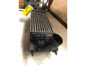 Gebruikte Intercooler Peugeot 407 SW (6E) 2.0 HDiF 16V Prijs € 15,00 Margeregeling aangeboden door Autobedrijf Brooks