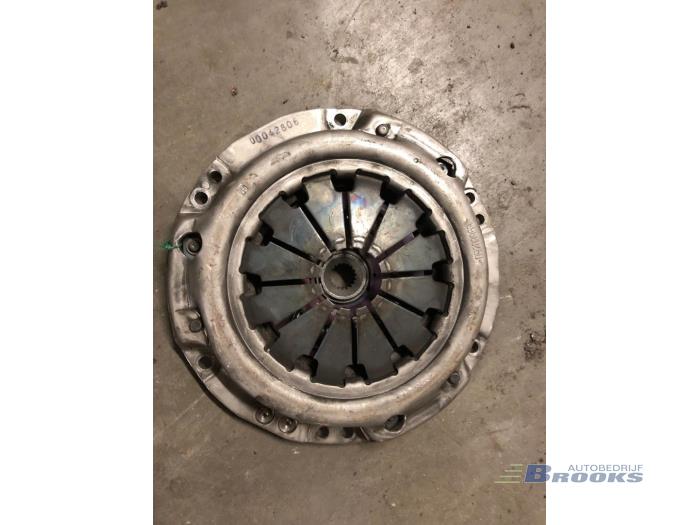 Gebruikte Koppelingsset (compleet) Opel Agila (A) 1.2 16V Prijs € 25,00 Margeregeling aangeboden door Autobedrijf Brooks