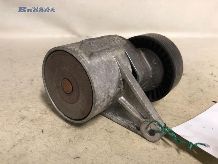 Gebruikte Spanrol Multiriem Volvo S40 (VS) 1.6 16V Prijs € 20,00 Margeregeling aangeboden door Autobedrijf Brooks