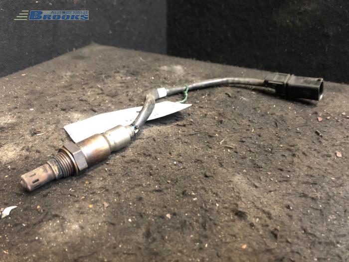 Gebruikte Lambda Sonde Peugeot 5008 I (0A/0E) 1.6 HDiF 16V Prijs € 20,00 Margeregeling aangeboden door Autobedrijf Brooks