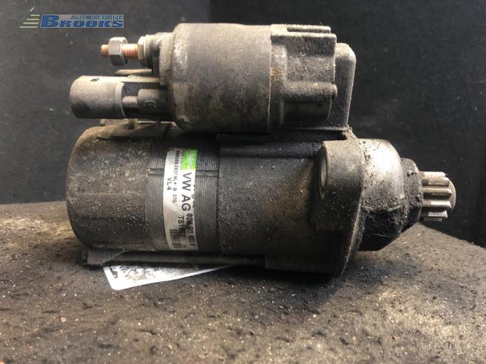 Gebruikte Startmotor Volkswagen Golf V (1K1) 2.0 TDI DPF Prijs € 25,00 Margeregeling aangeboden door Autobedrijf Brooks