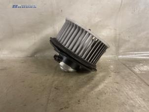 Gebruikte Chaufage Ventilatiemotor Suzuki Swift (SF310/413) 1.0i Prijs € 10,00 Margeregeling aangeboden door Autobedrijf Brooks