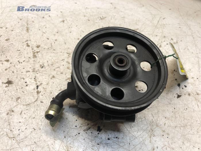Gebruikte Pomp Servo Ford Focus Prijs € 25,00 Margeregeling aangeboden door Autobedrijf Brooks