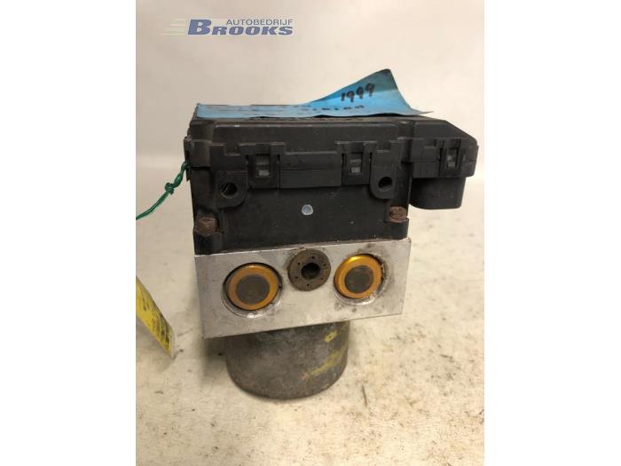 Gebruikte ABS Pomp Daihatsu Sirion/Storia (M1) 1.0 12V Prijs € 25,00 Margeregeling aangeboden door Autobedrijf Brooks