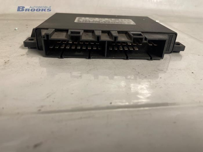 Gebruikte Module (diversen) Mercedes E (W211) 3.2 E-320 CDI 24V Prijs € 30,00 Margeregeling aangeboden door Autobedrijf Brooks