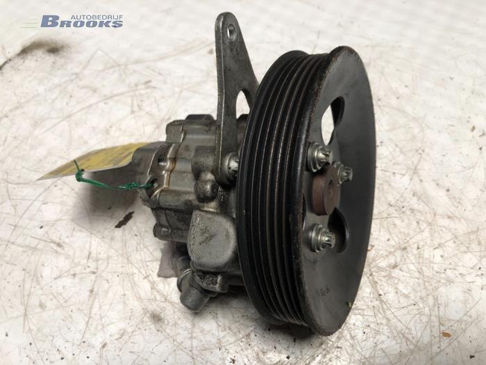 Gebruikte Servopomp Opel Vectra B (36) 2.5 V6 24V Prijs € 15,00 Margeregeling aangeboden door Autobedrijf Brooks