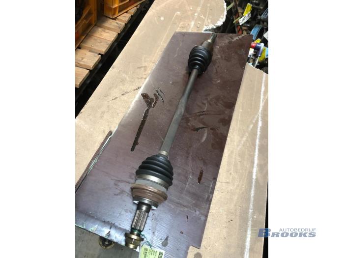 Gebruikte Aandrijfas links-achter Landrover Freelander Hard Top 2.0 td4 16V Prijs € 45,00 Margeregeling aangeboden door Autobedrijf Brooks