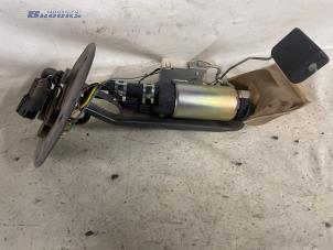 Gebruikte Tank element Pomp Hyundai Accent II/Excel II/Pony 1.3i 12V Hatchback Prijs € 10,00 Margeregeling aangeboden door Autobedrijf Brooks