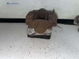 Gebruikte Remklauw (Tang) rechts-achter Opel Vectra B Caravan (31) 2.0 Di 16V Prijs € 15,00 Margeregeling aangeboden door Autobedrijf Brooks