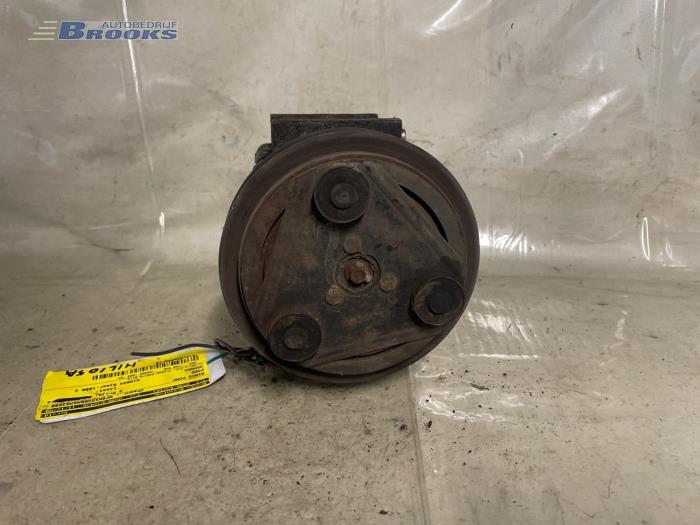 Gebruikte Aircopomp Ford Mondeo I Wagon 1.8i 16V Prijs € 15,00 Margeregeling aangeboden door Autobedrijf Brooks