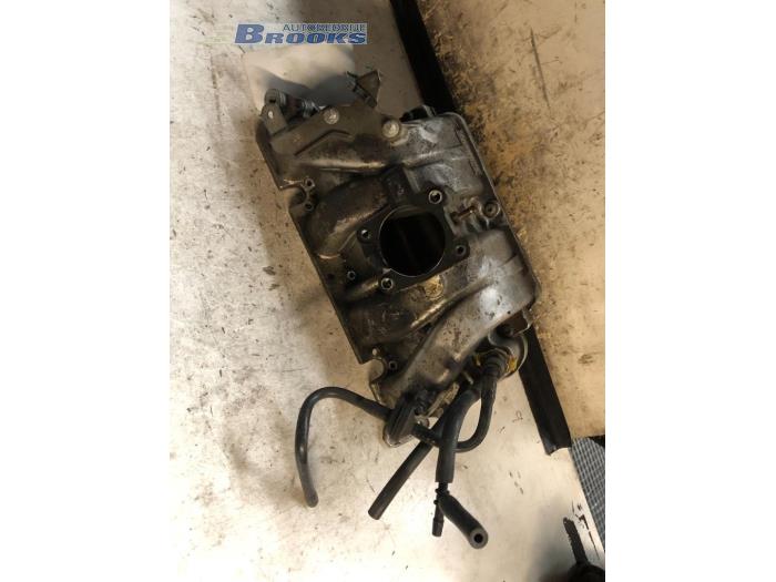 Gebruikte Spruitstuk Inlaat Opel Astra G Caravan (F35) 1.6 16V Prijs € 20,00 Margeregeling aangeboden door Autobedrijf Brooks