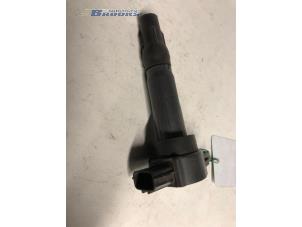 Gebruikte Bobine Smart Forfour (454) 1.1 12V Prijs € 25,00 Margeregeling aangeboden door Autobedrijf Brooks