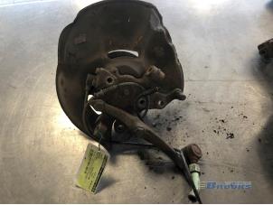 Gebruikte Asschenkel links-voor Mercedes E Combi (S124) 280 TE 24V Prijs € 15,00 Margeregeling aangeboden door Autobedrijf Brooks