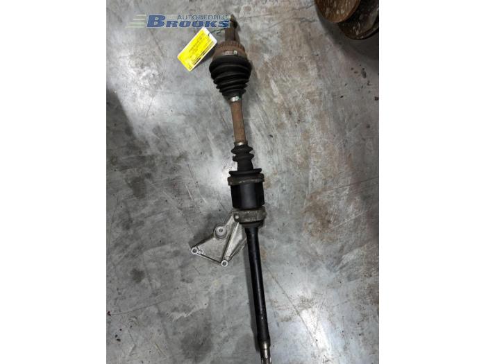 Gebruikte Steekas rechts-voor Saab 9-3 I (YS3D) 2.2 TiD Kat. Prijs € 50,00 Margeregeling aangeboden door Autobedrijf Brooks