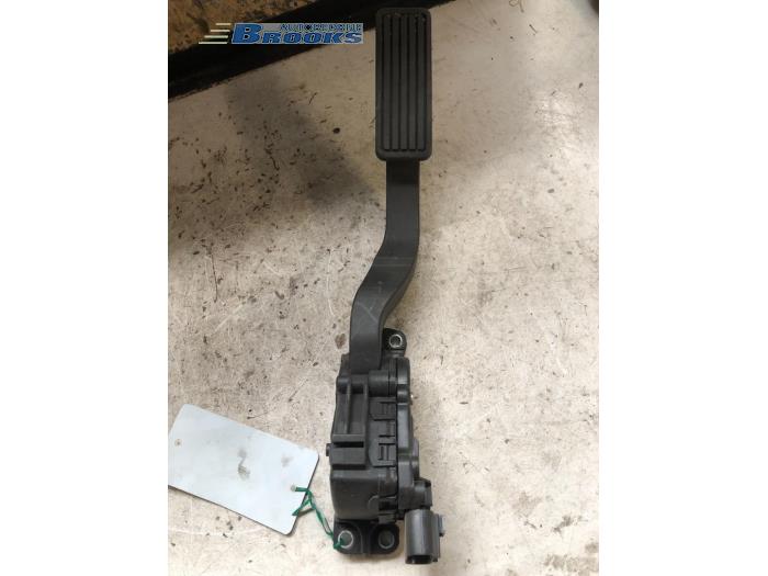 Gebruikte Sensor Gaspedaalpositie Landrover Freelander Hard Top 2.0 td4 16V Prijs € 70,00 Margeregeling aangeboden door Autobedrijf Brooks