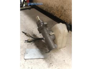 Gebruikte Hoofdremcilinder Ford Mondeo Prijs € 20,00 Margeregeling aangeboden door Autobedrijf Brooks