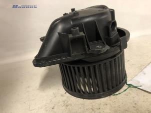 Gebruikte Chaufage Ventilatiemotor Fiat Punto II (188) 1.2 60 S 3-Drs. Prijs € 15,00 Margeregeling aangeboden door Autobedrijf Brooks