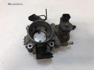 Gebruikte Gasklephuis Mitsubishi Space Star (DG) 1.3 16V Prijs € 30,00 Margeregeling aangeboden door Autobedrijf Brooks