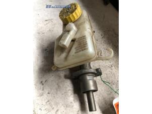 Gebruikte Hoofdremcilinder Seat Ibiza III (6L1) 1.9 TDI 100 Prijs € 20,00 Margeregeling aangeboden door Autobedrijf Brooks