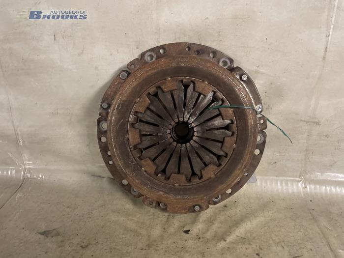 Gebruikte Koppelingsset (compleet) Renault Clio (B/C57/357/557/577) 1.8 GT 16V Kat. Prijs € 20,00 Margeregeling aangeboden door Autobedrijf Brooks