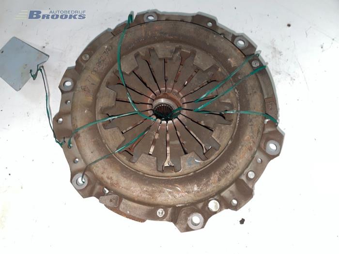 Gebruikte Koppelingsset (compleet) Renault Clio Societe (S/3/657) 1.9 D Prijs € 20,00 Margeregeling aangeboden door Autobedrijf Brooks