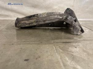 Gebruikte Motorrubber Ford Transit 100 2.5Di Prijs € 15,00 Margeregeling aangeboden door Autobedrijf Brooks