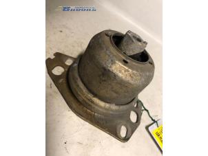 Gebruikte Motorrubber Lancia Lybra 1.8 16V VVT Prijs € 20,00 Margeregeling aangeboden door Autobedrijf Brooks