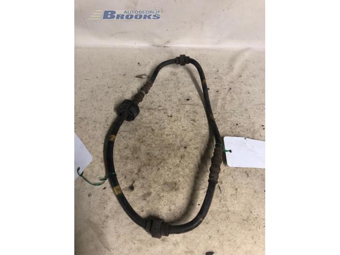 Gebruikte Remslang voor Renault Megane Scénic (JA) 2.0 RT Prijs € 10,00 Margeregeling aangeboden door Autobedrijf Brooks