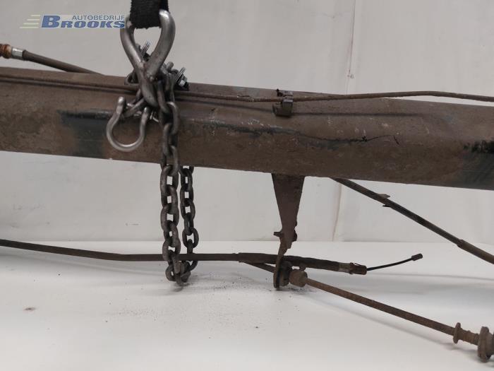 Achteras voorwielaandrijving van een Ford Transit 2.0 TDdi 16V 260S 2005