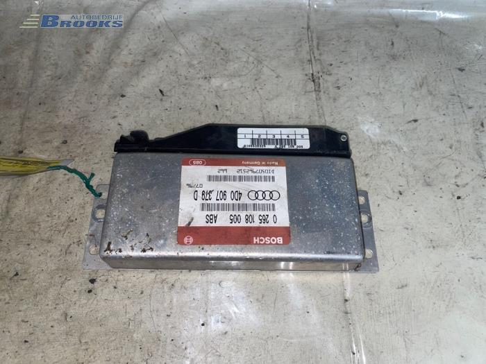 Gebruikte Computer ABS Audi A4 Avant (B5) 1.8 20V Prijs € 50,00 Margeregeling aangeboden door Autobedrijf Brooks